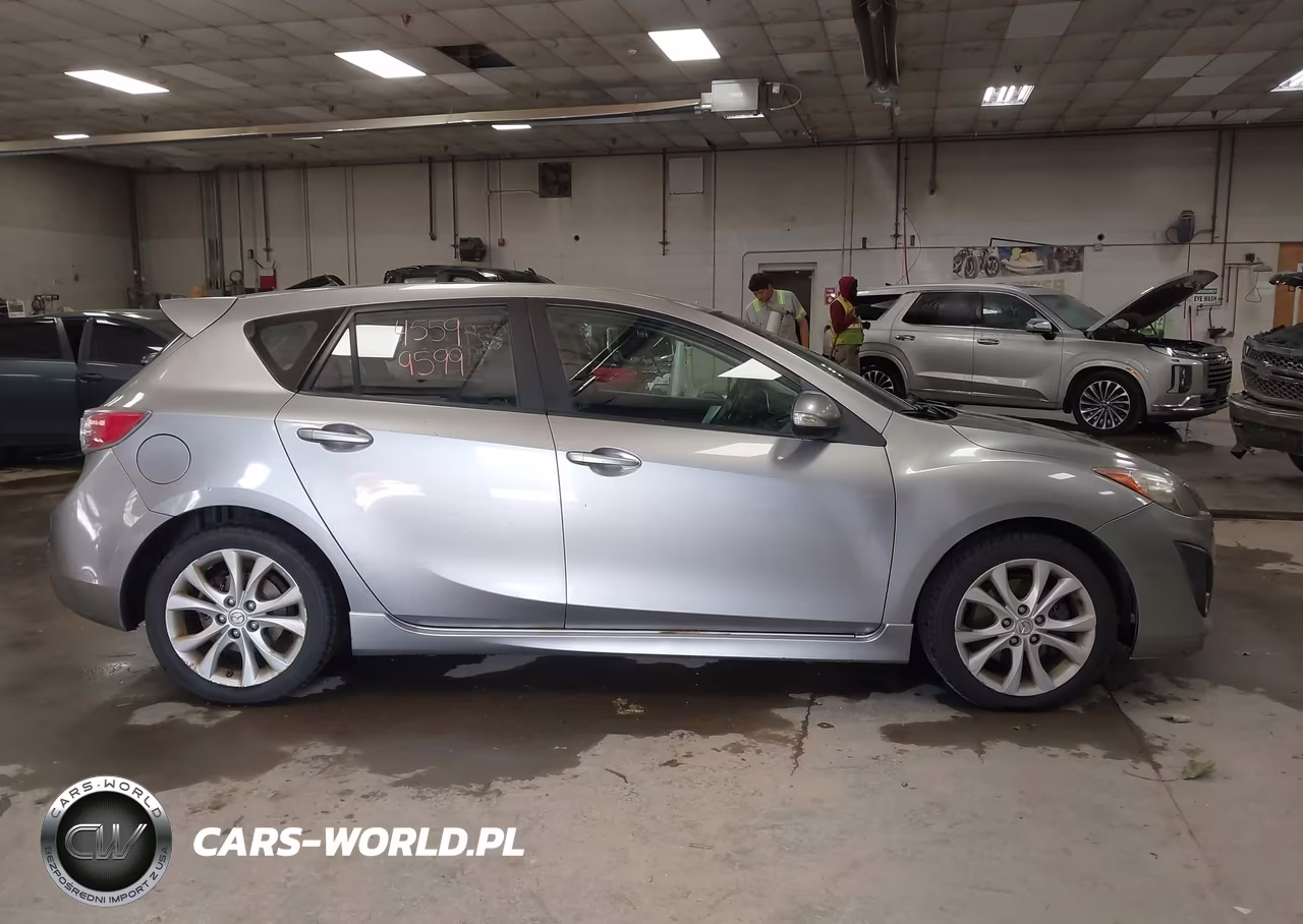 2010 Mazda Mazda3 S Sport VIN:JM1BL1H55A1230215 - 13