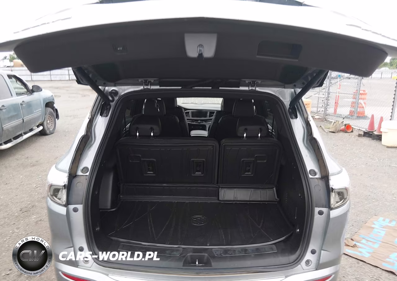 2023 Buick Enclave Avenir Awd VIN:5GAEVCKW1PJ152997 - 17