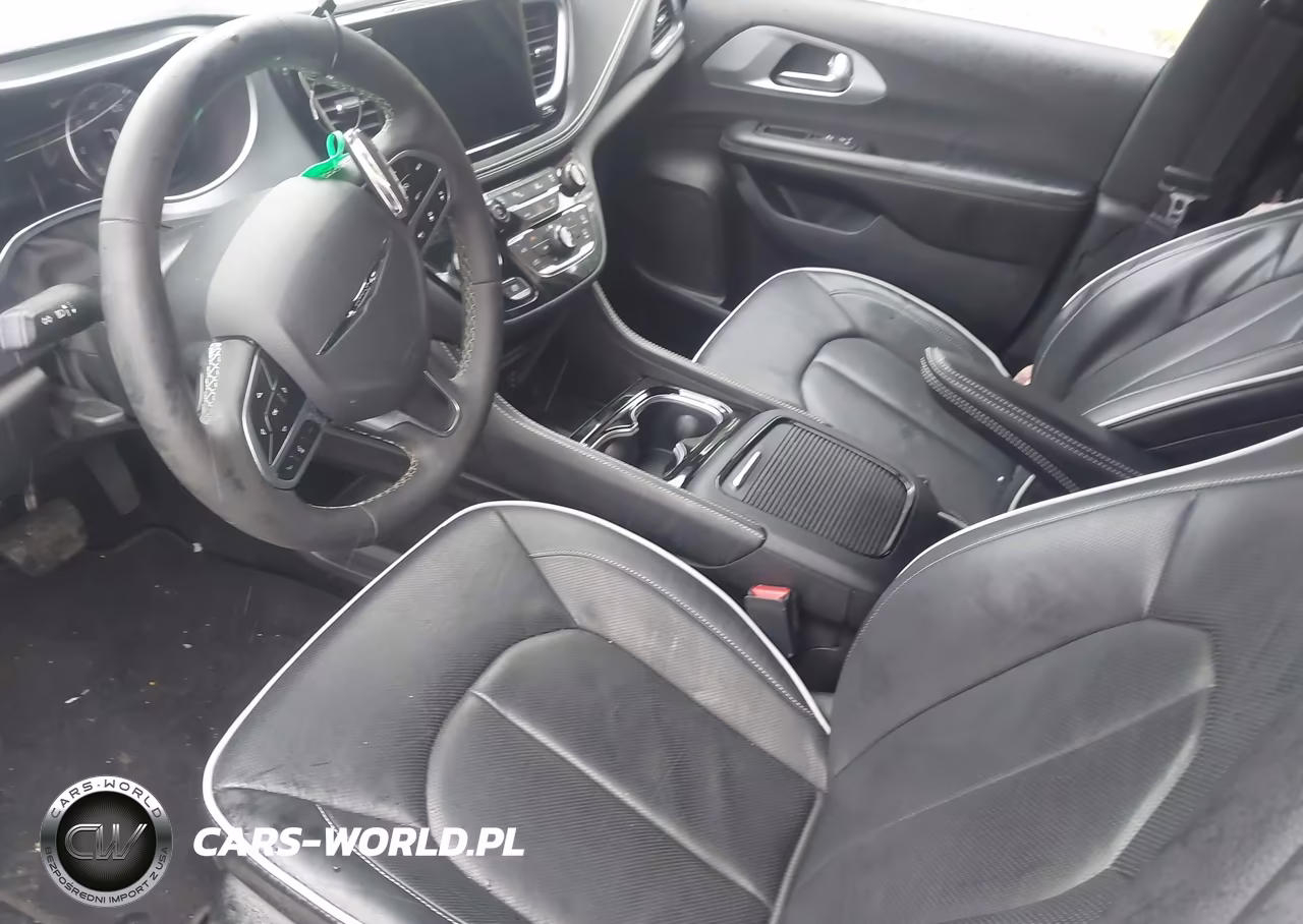 2026 Chrysler Pacifica Limited VIN:2C4RC1GG8TR192737 - 5