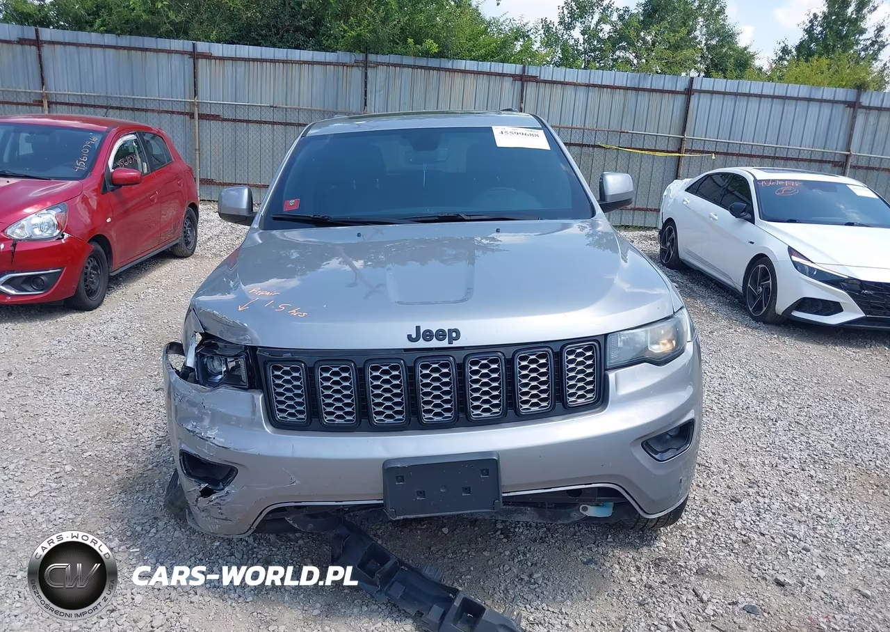 2020 Jeep Grand Cherokee Altitude 4X4 VIN:1C4RJFAG8LC224770 - 12