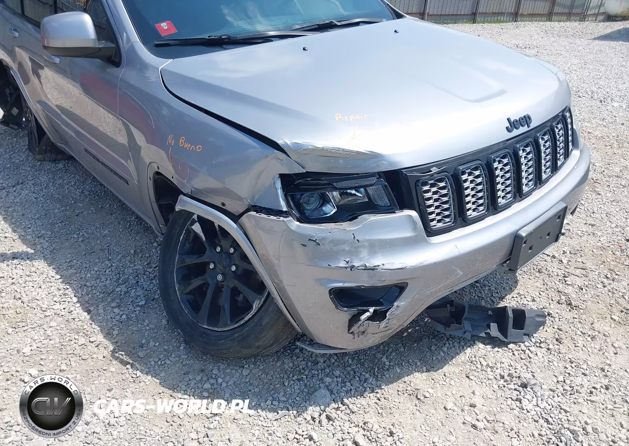 2020 Jeep Grand Cherokee Altitude 4X4 VIN:1C4RJFAG8LC224770 - 6