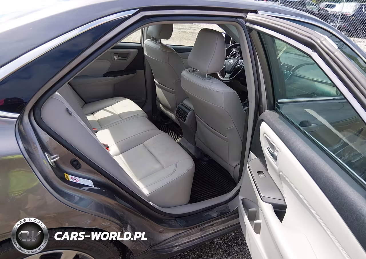 2016 Toyota Camry Xle VIN:4T4BF1FK1GR568719 - 8