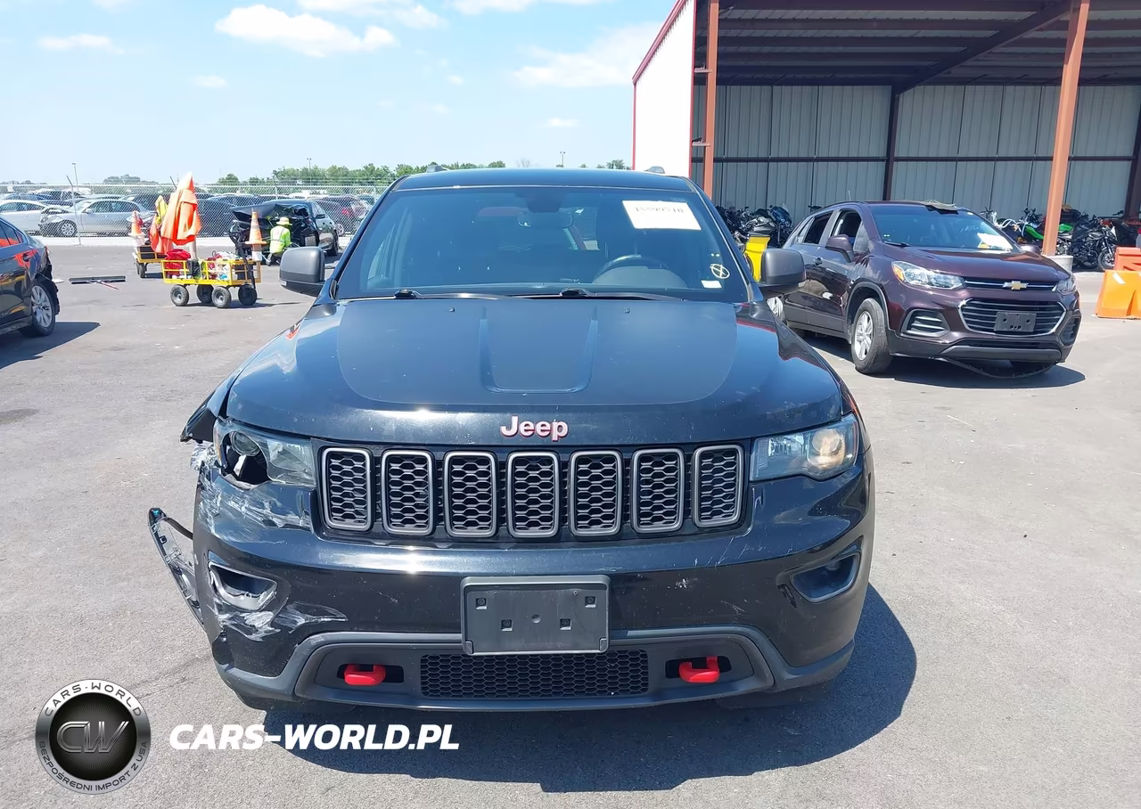 2019 Jeep Grand Cherokee Trailhawk 4X4 VIN:1C4RJFLG1KC686888 - 12