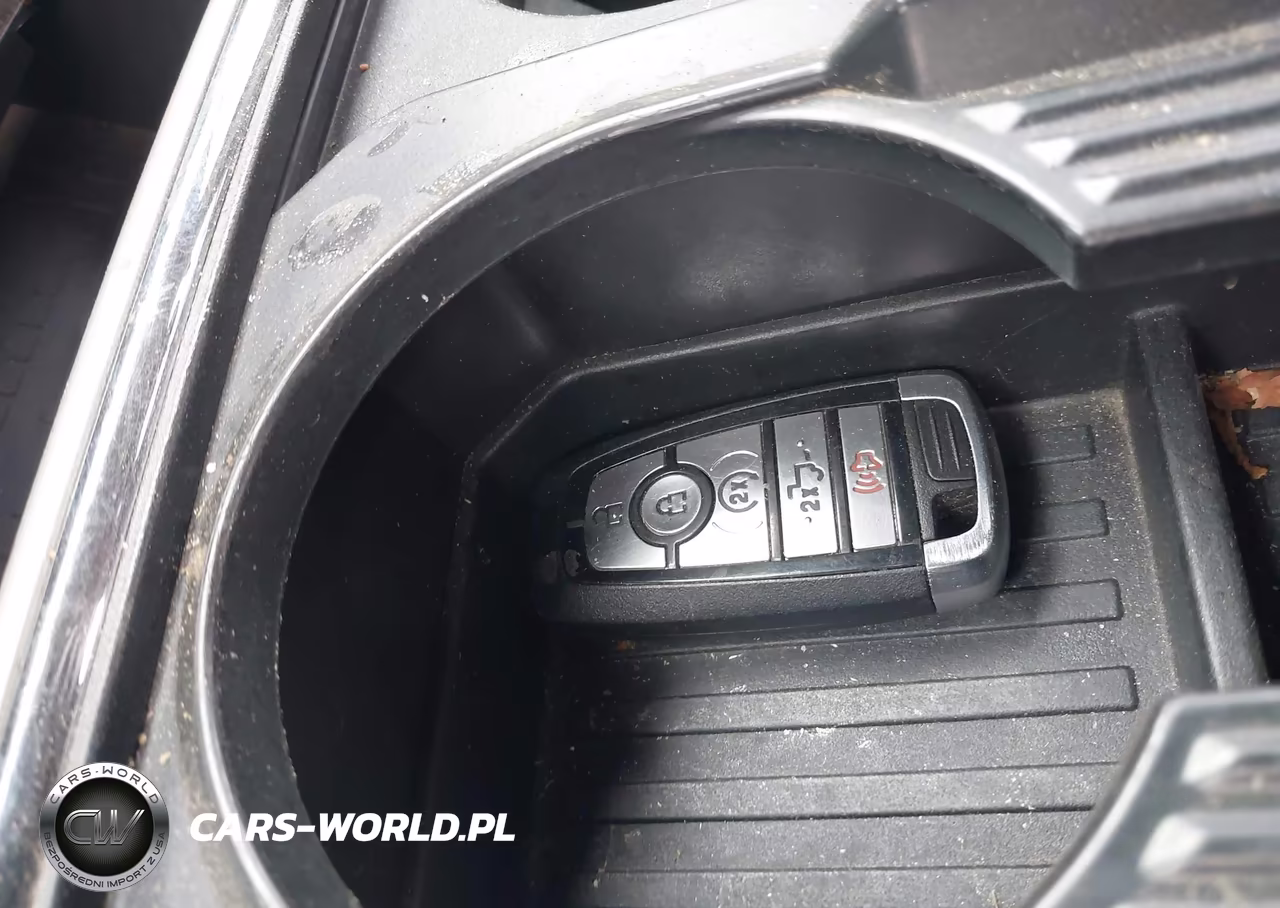 2020 Ford F-350 Lariat VIN:1FT8W3DTXLEC58816 - 10