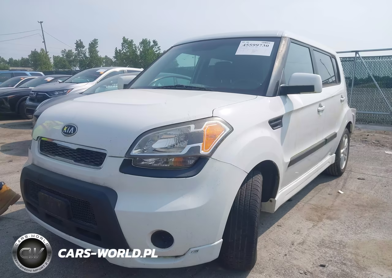 2011 Kia Soul + VIN:KNDJT2A29B7297352 - 2