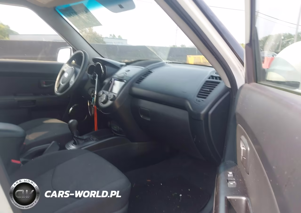 2011 Kia Soul + VIN:KNDJT2A29B7297352 - 5