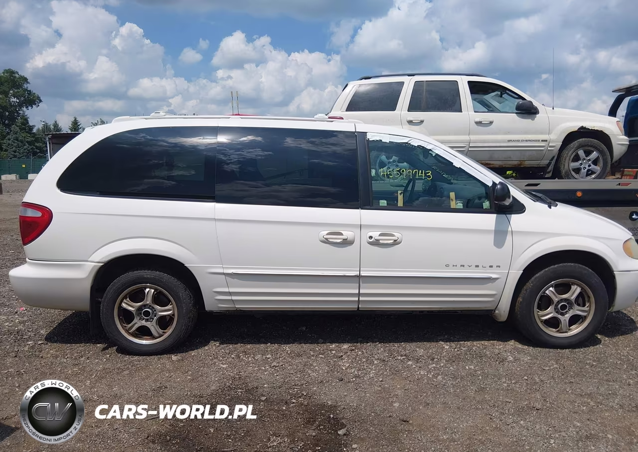 2001 Chrysler Town & Country Limited VIN:2C8GP64L31R277281 - 13