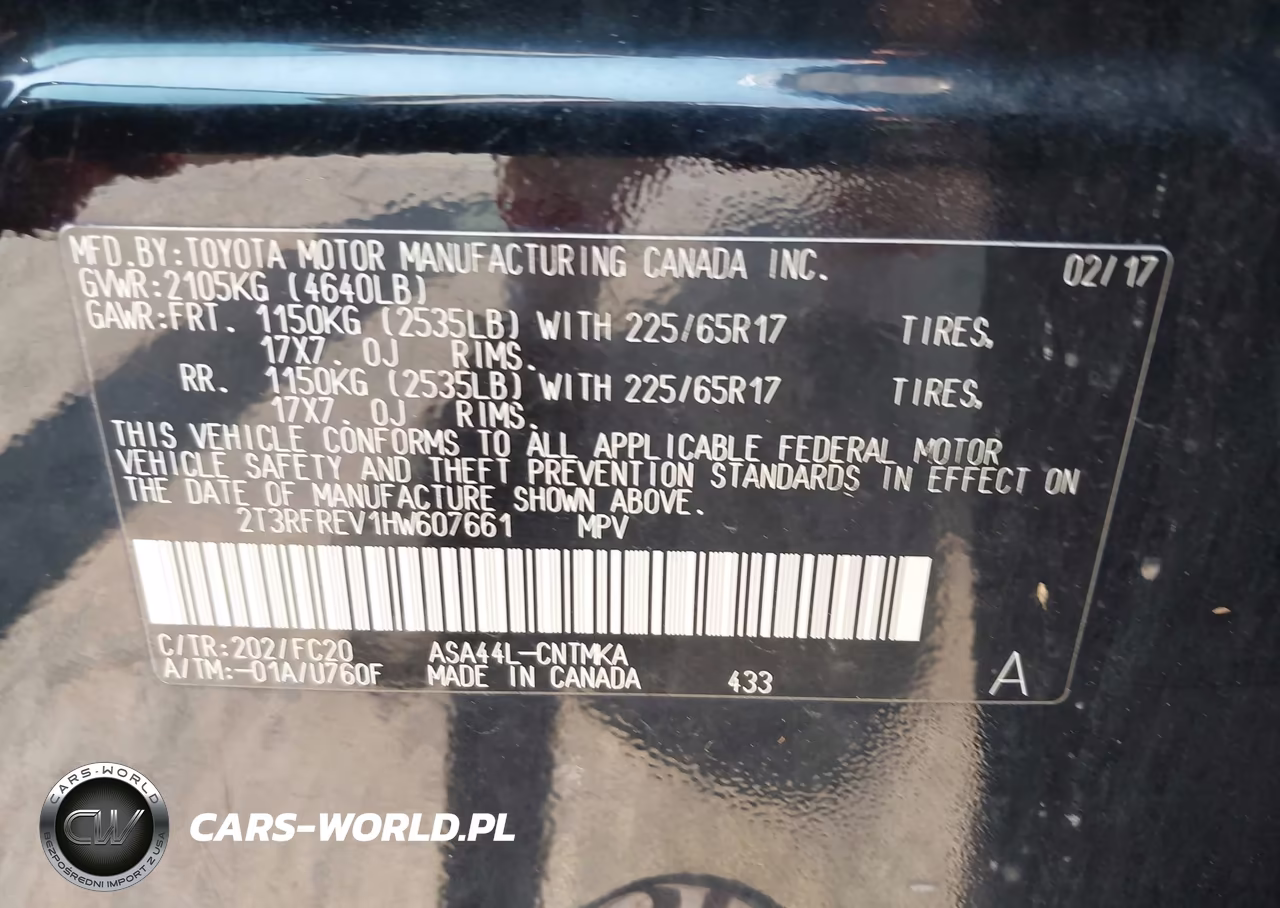 2017 Toyota Rav4 Xle VIN:2T3RFREV1HW607661 - 9