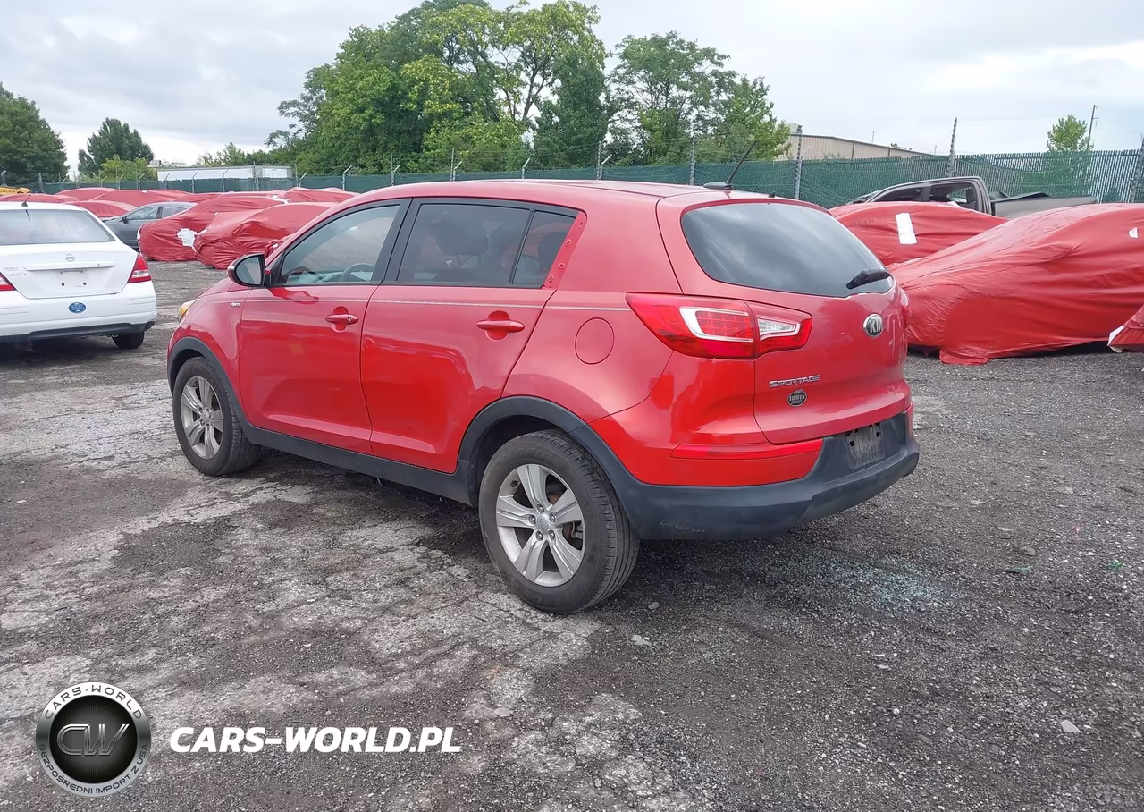 2013 Kia Sportage Lx VIN:KNDPBCA22D7354786 - 3