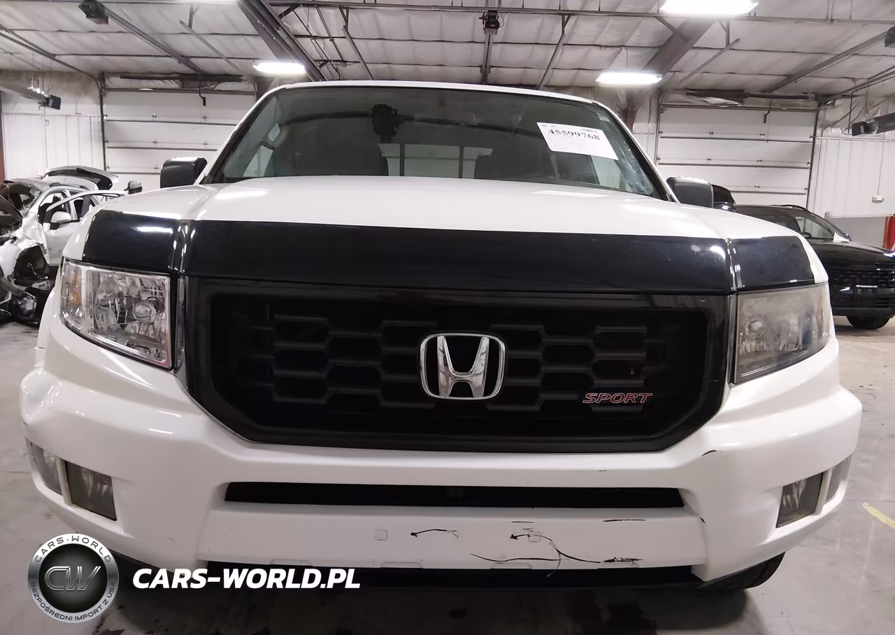 2013 Honda Ridgeline Sport VIN:5FPYK1F75DB012747 - 19