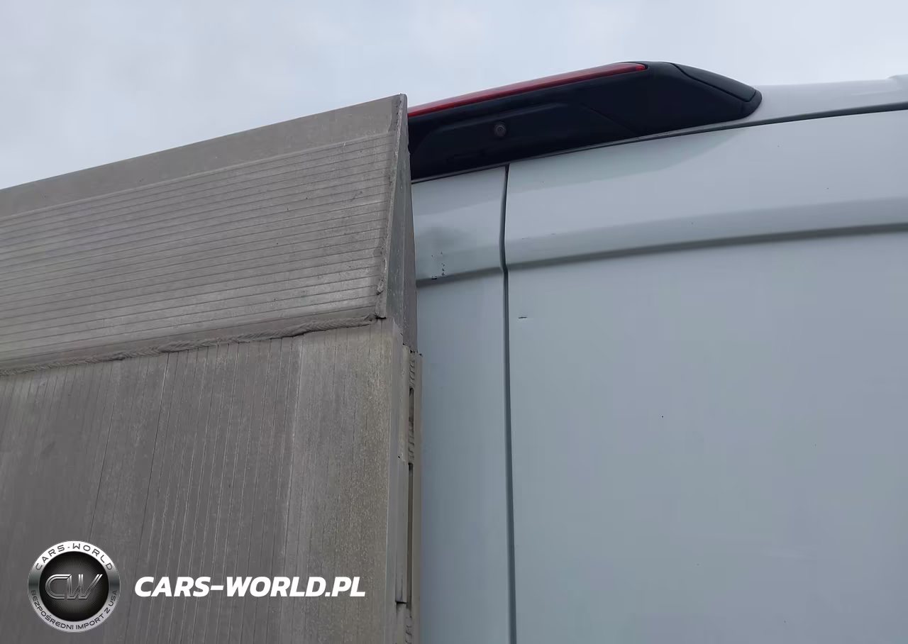2020 Ford Transit-250 VIN:1FTBR1C85LKB77738 - 18
