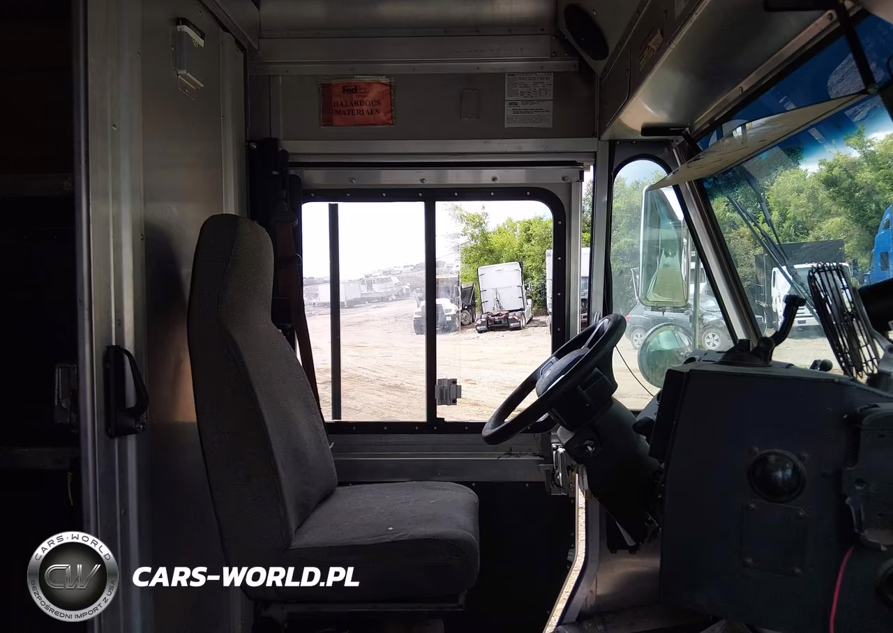 2023 Ford F-59 Commercial Stripped VIN:1F66F5KN4P0A03270 - 6