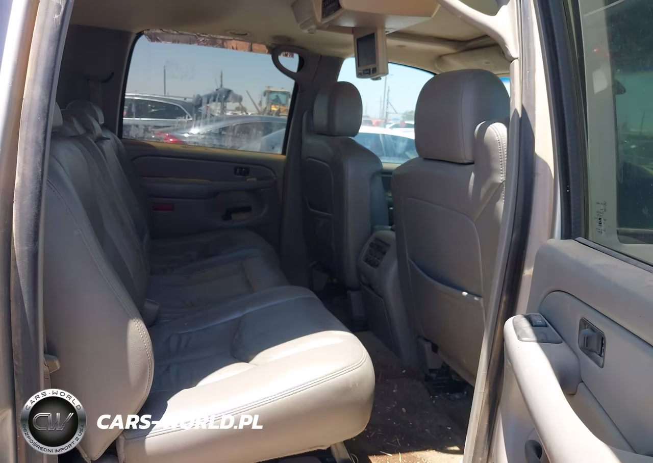 2005 Chevrolet Suburban 1500 Z71 VIN:3GNFK16Z35G206892 - 8