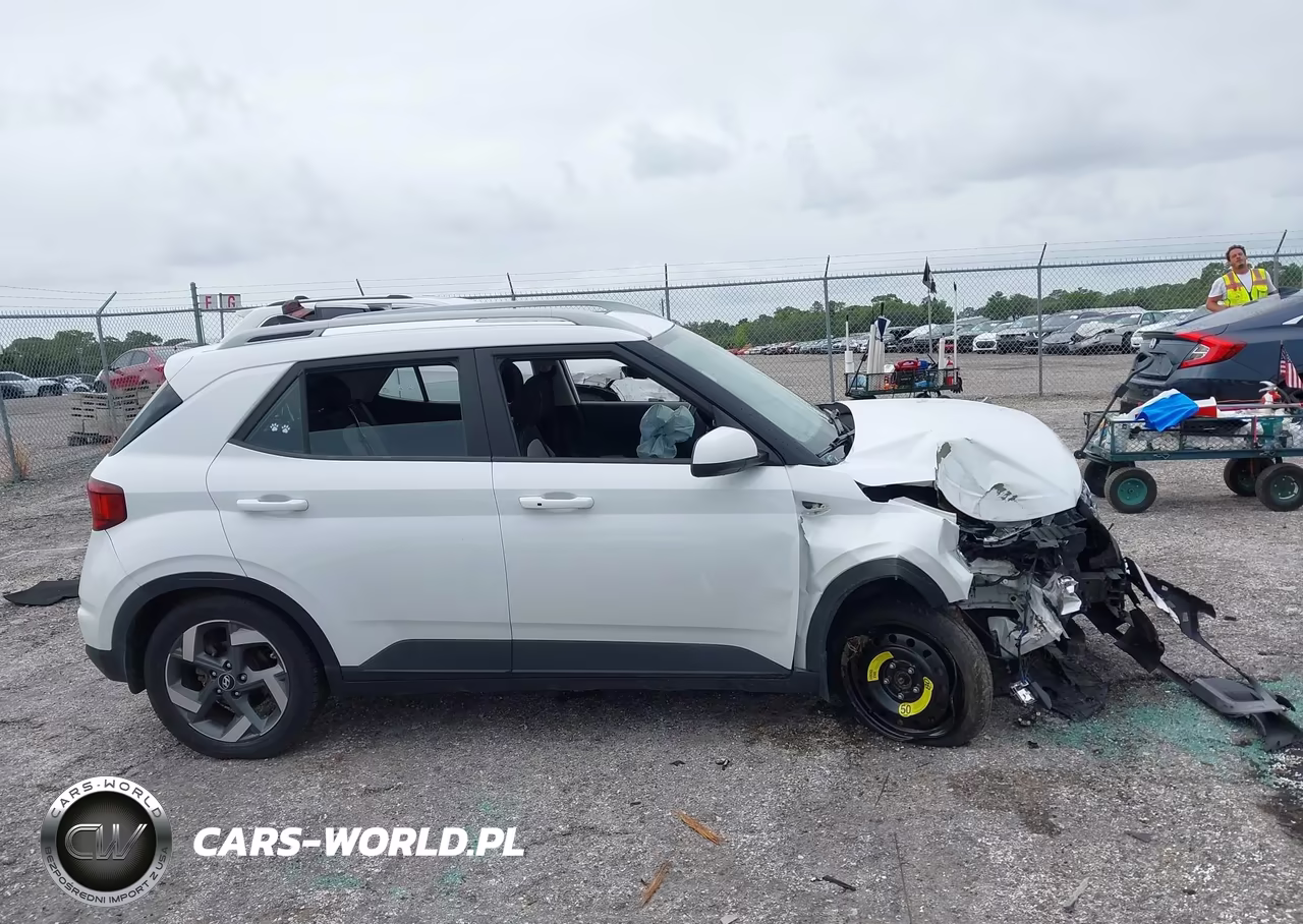2020 Hyundai Venue Sel VIN:KMHRC8A39LU033948 - 13