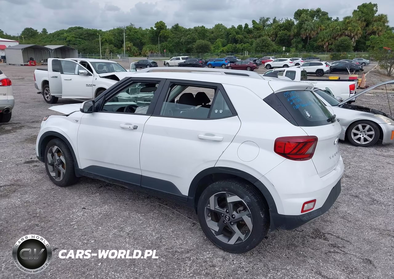 2020 Hyundai Venue Sel VIN:KMHRC8A39LU033948 - 3