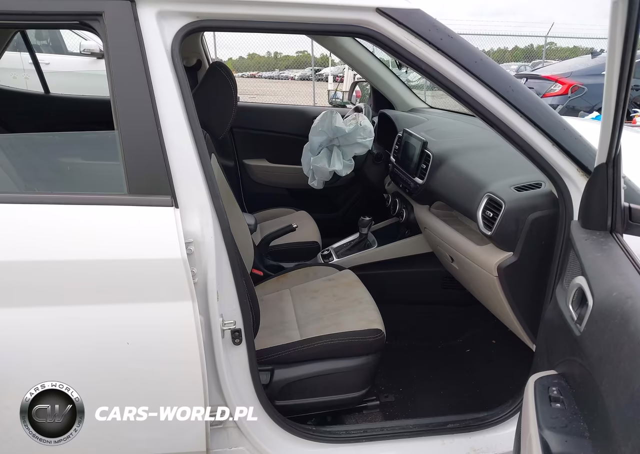 2020 Hyundai Venue Sel VIN:KMHRC8A39LU033948 - 5