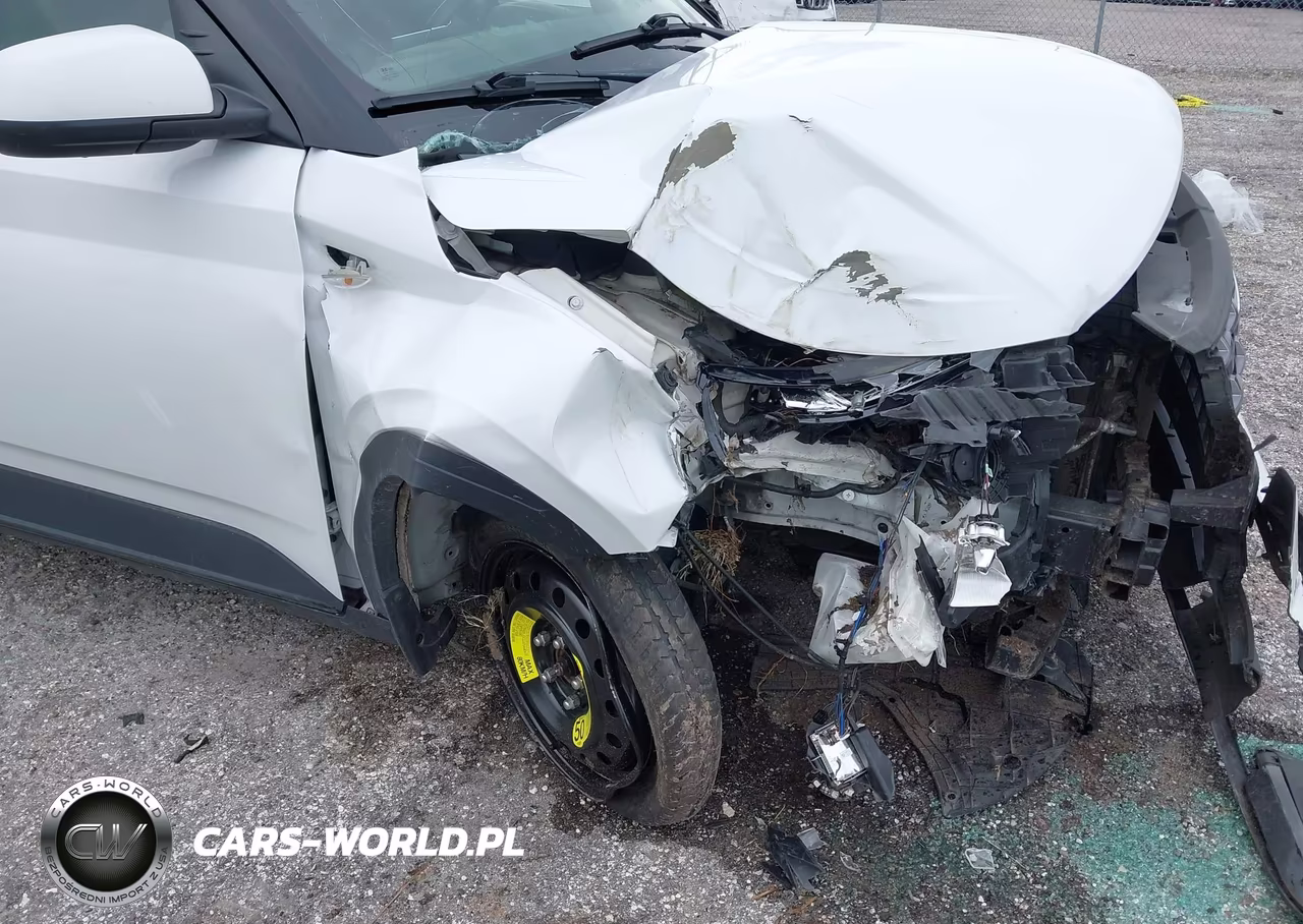 2020 Hyundai Venue Sel VIN:KMHRC8A39LU033948 - 6