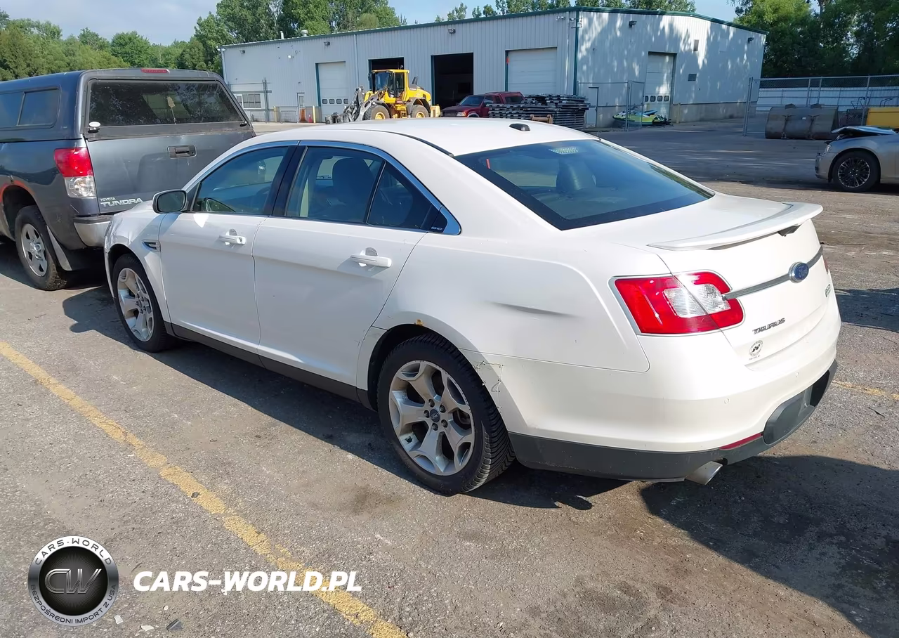 2010 Ford Taurus Sho VIN:1FAHP2KT2AG105798 - 3