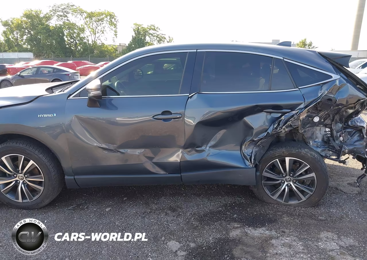 2021 Toyota Venza Le VIN:JTEAAAAHXMJ012745 - 16