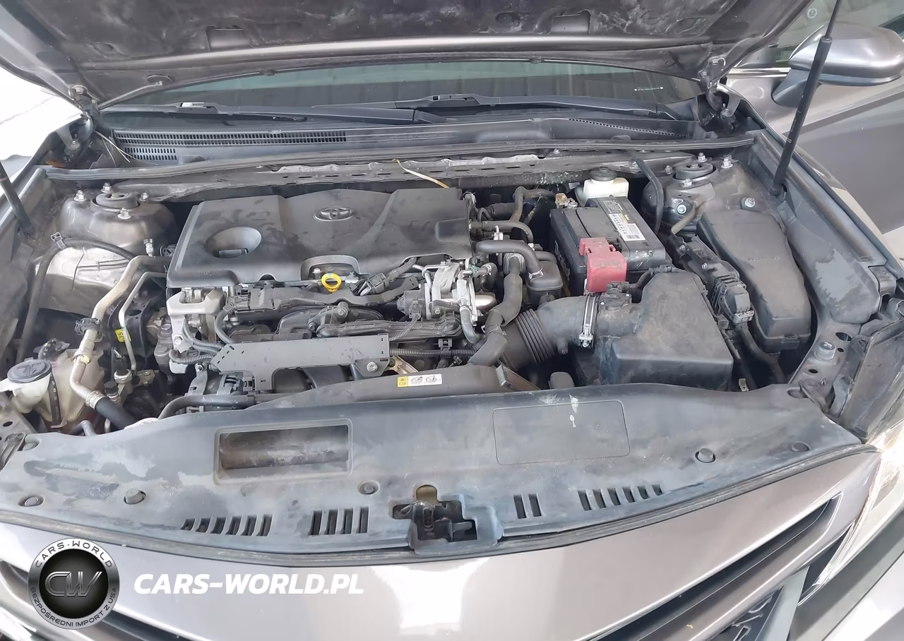 2018 Toyota Camry Se VIN:4T1B11HK6JU658025 - 10