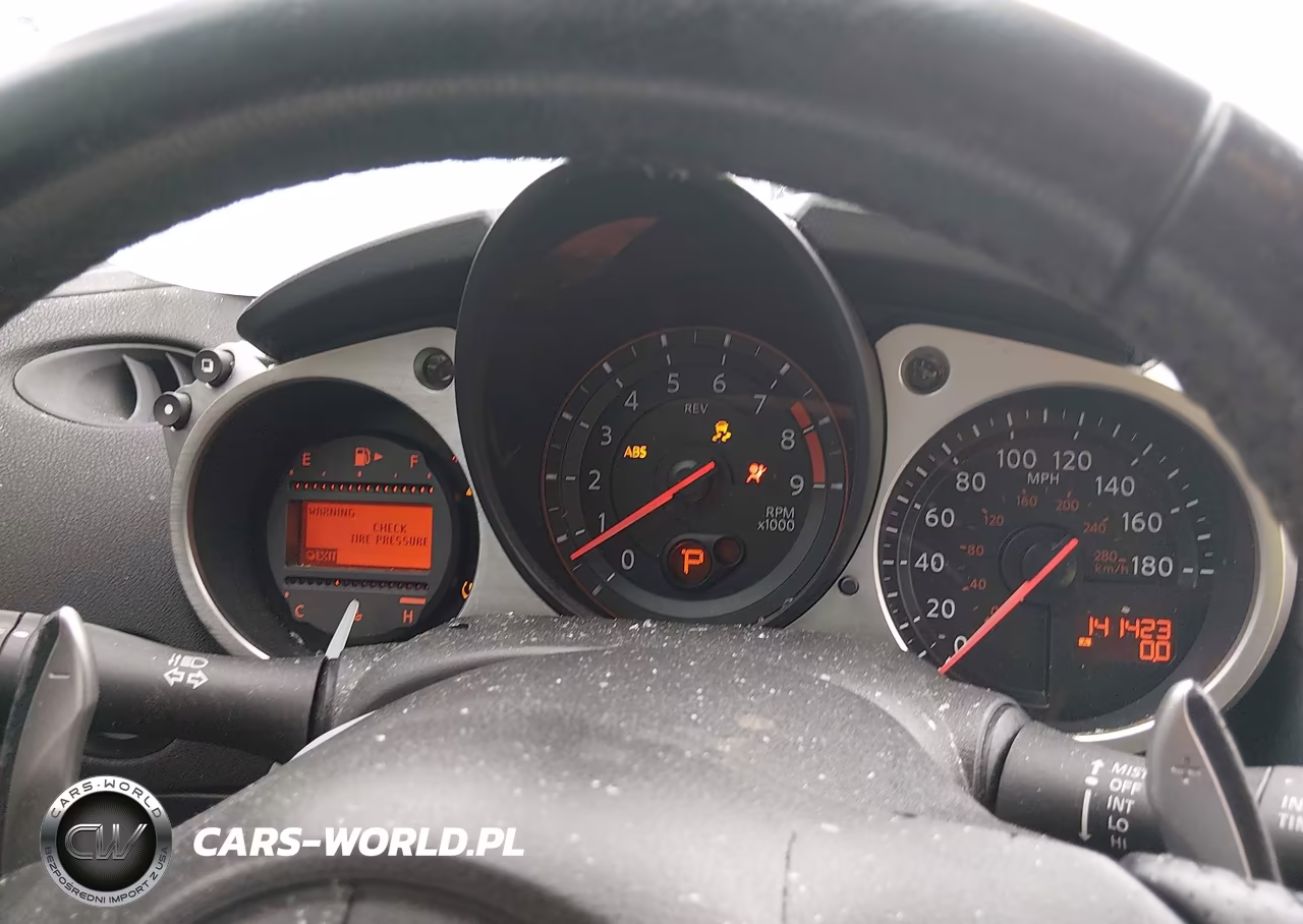 2014 Nissan 370Z VIN:JN1AZ4EH8EM632585 - 7