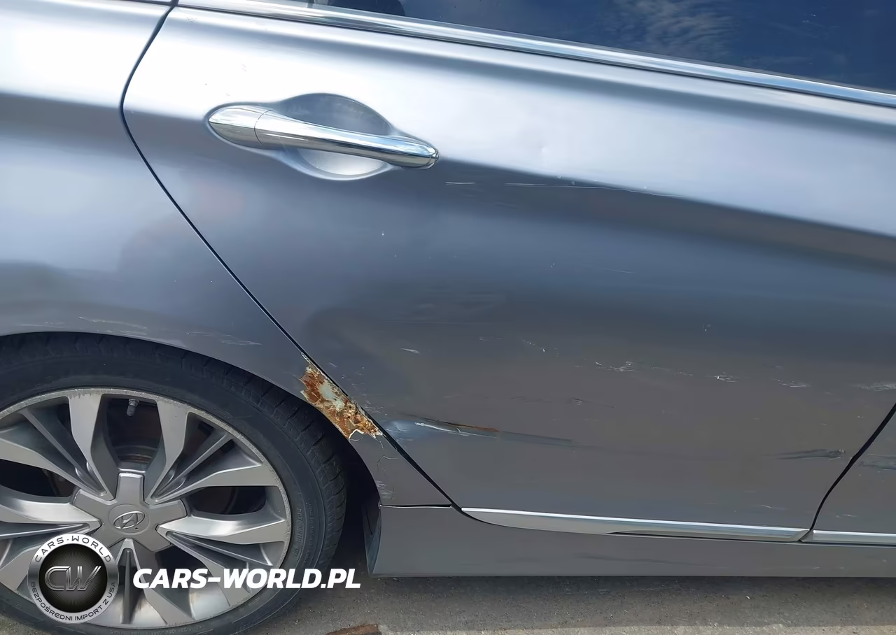 2015 Hyundai Sonata Hybrid VIN:KMHEC4A42FA137459 - 6