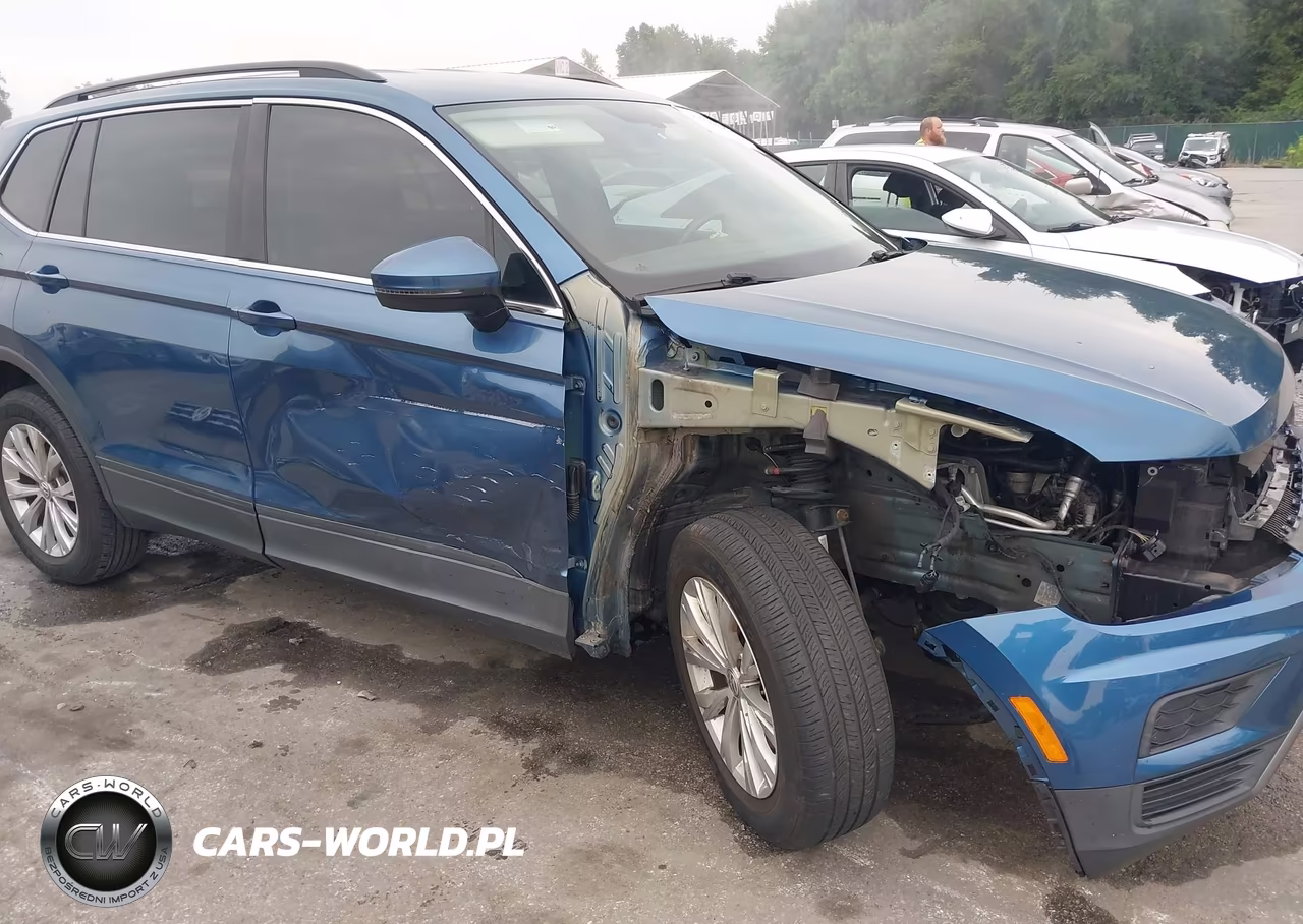 2019 Volkswagen Tiguan 2.0T Se-2.0T Sel-2.0T Sel R-Line-2.0T Sel R-Line Black VIN:3VV2B7AX8KM138166 - 18