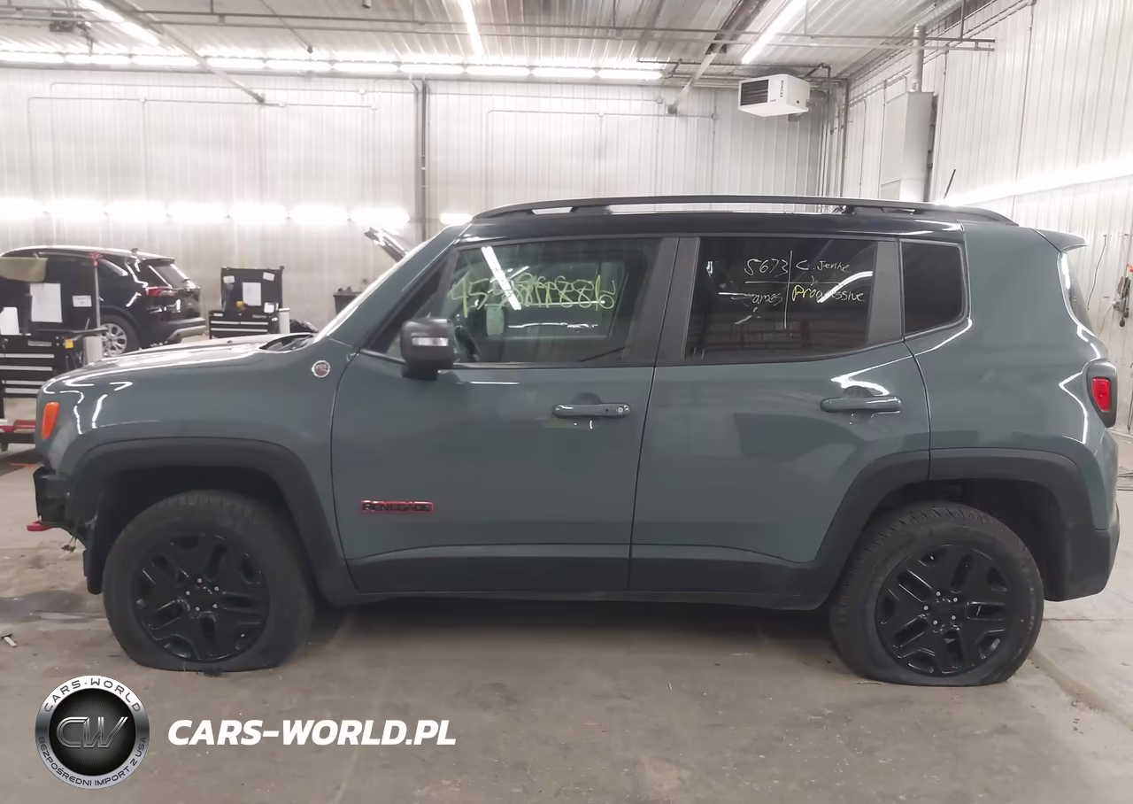 2018 Jeep Renegade Trailhawk 4X4 VIN:ZACCJBCBXJPG81671 - 14