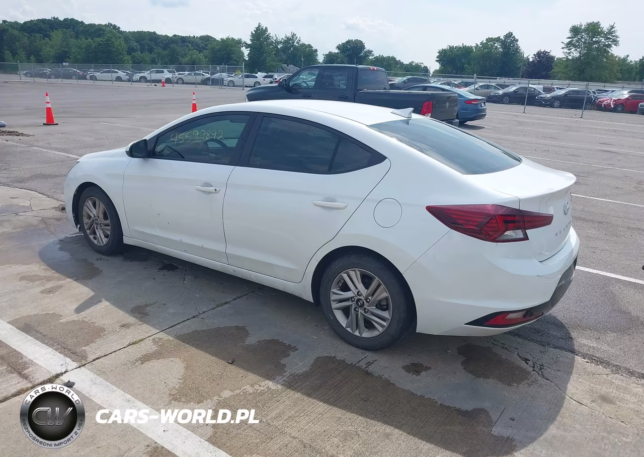 2020 Hyundai Elantra Sel VIN:5NPD84LF2LH525022 - 3