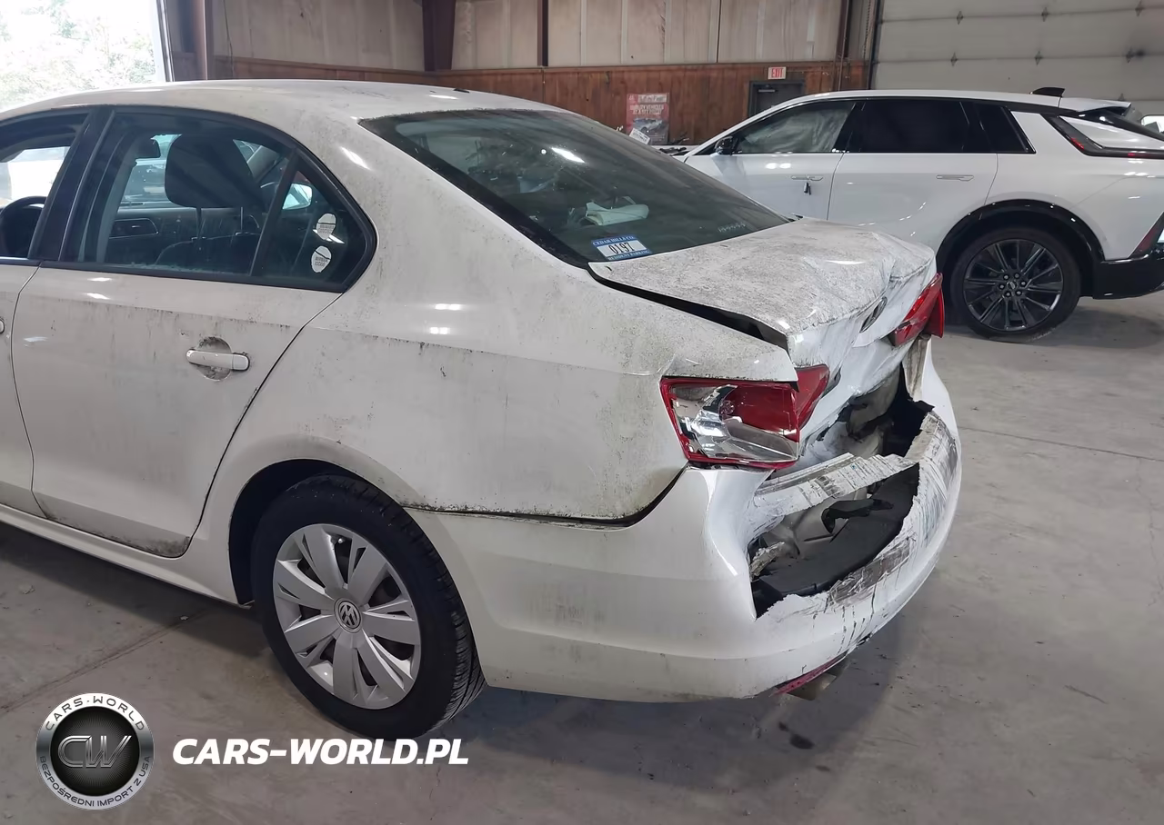 2011 Volkswagen Jetta 2.0L S VIN:3VW2K7AJ5BM023189 - 12