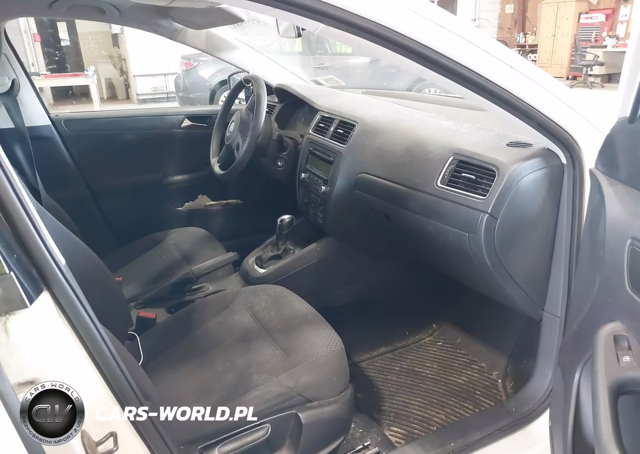 2011 Volkswagen Jetta 2.0L S VIN:3VW2K7AJ5BM023189 - 5