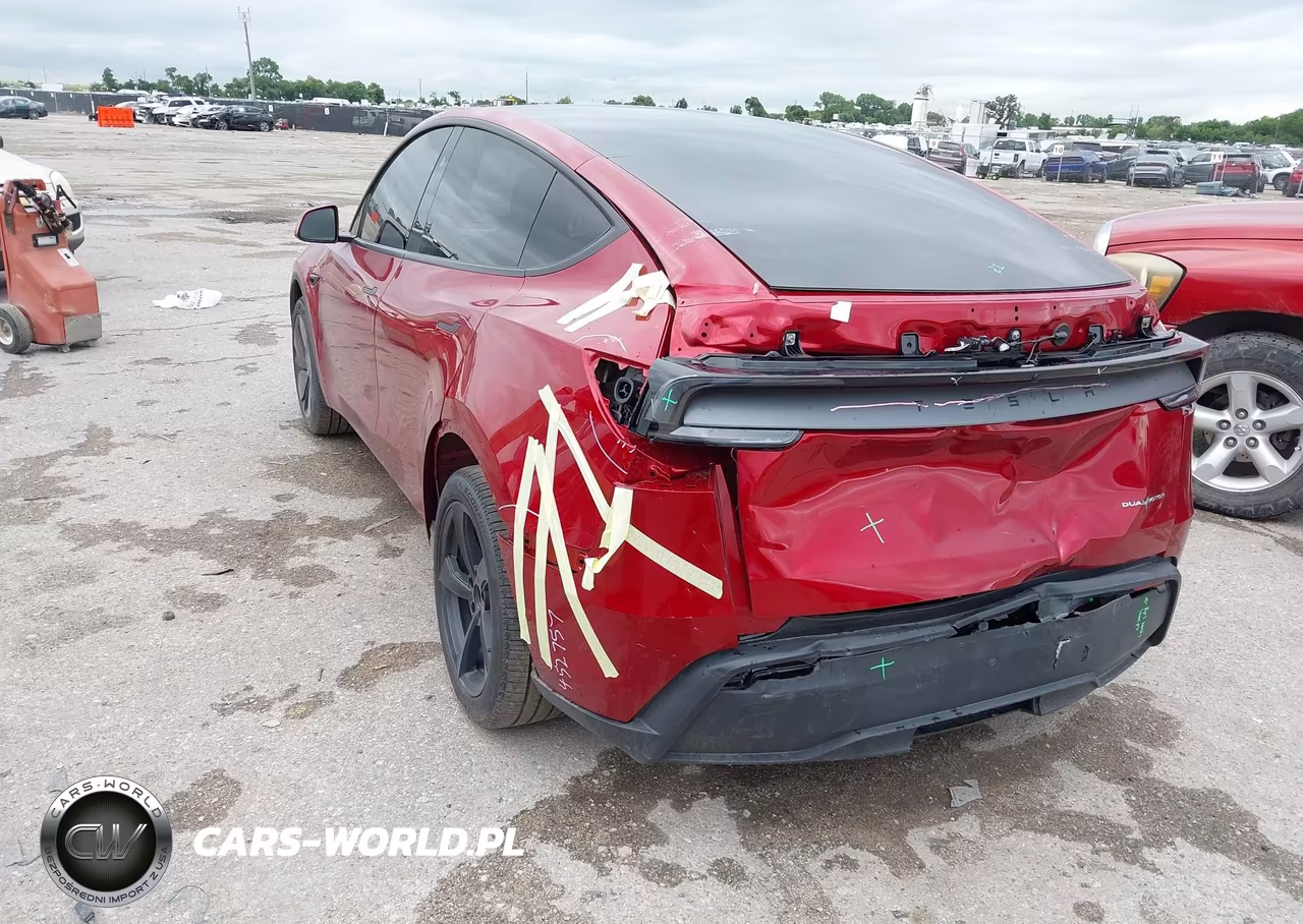 2026 Tesla Model Y VIN:7SAYGDEE2TA452757 - 3