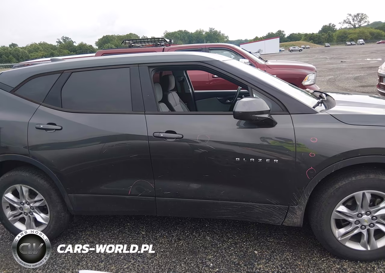 2019 Chevrolet Blazer VIN:3GNKBCRS2KS569251 - 13