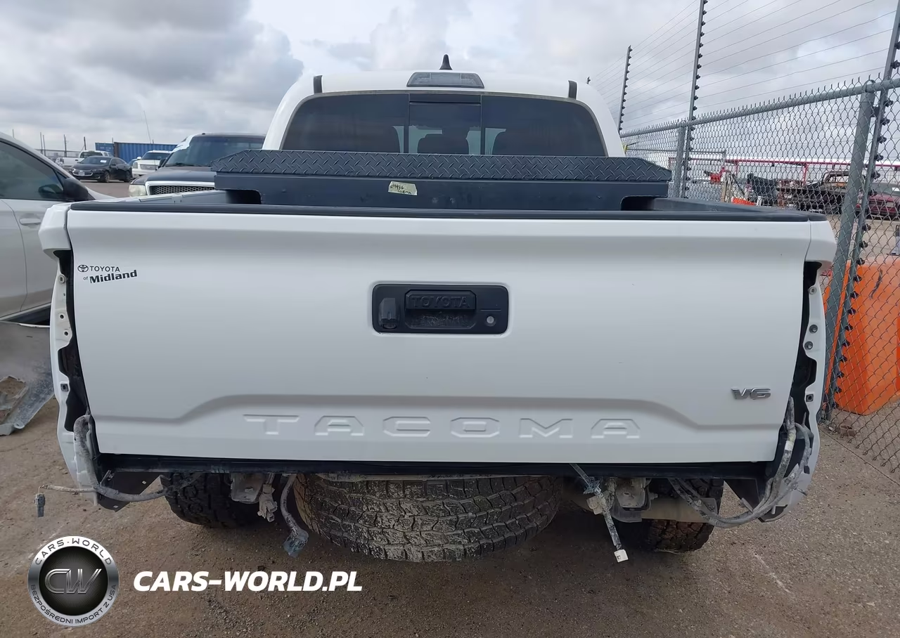 2023 Toyota Tacoma Trd Off Road VIN:3TMCZ5AN9PM552601 - 17