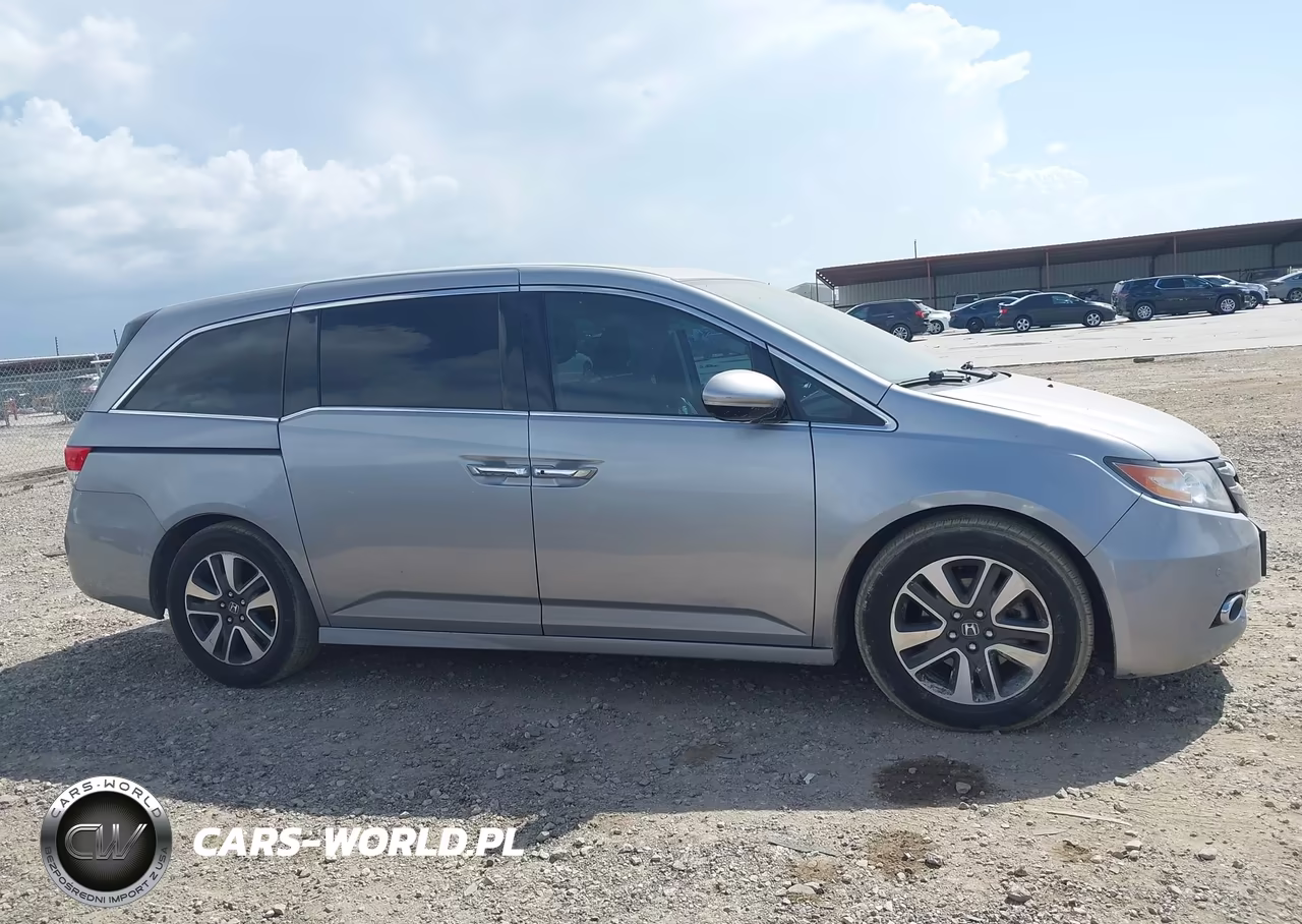 2016 Honda Odyssey Touring-Touring Elite VIN:5FNRL5H94GB026210 - 13