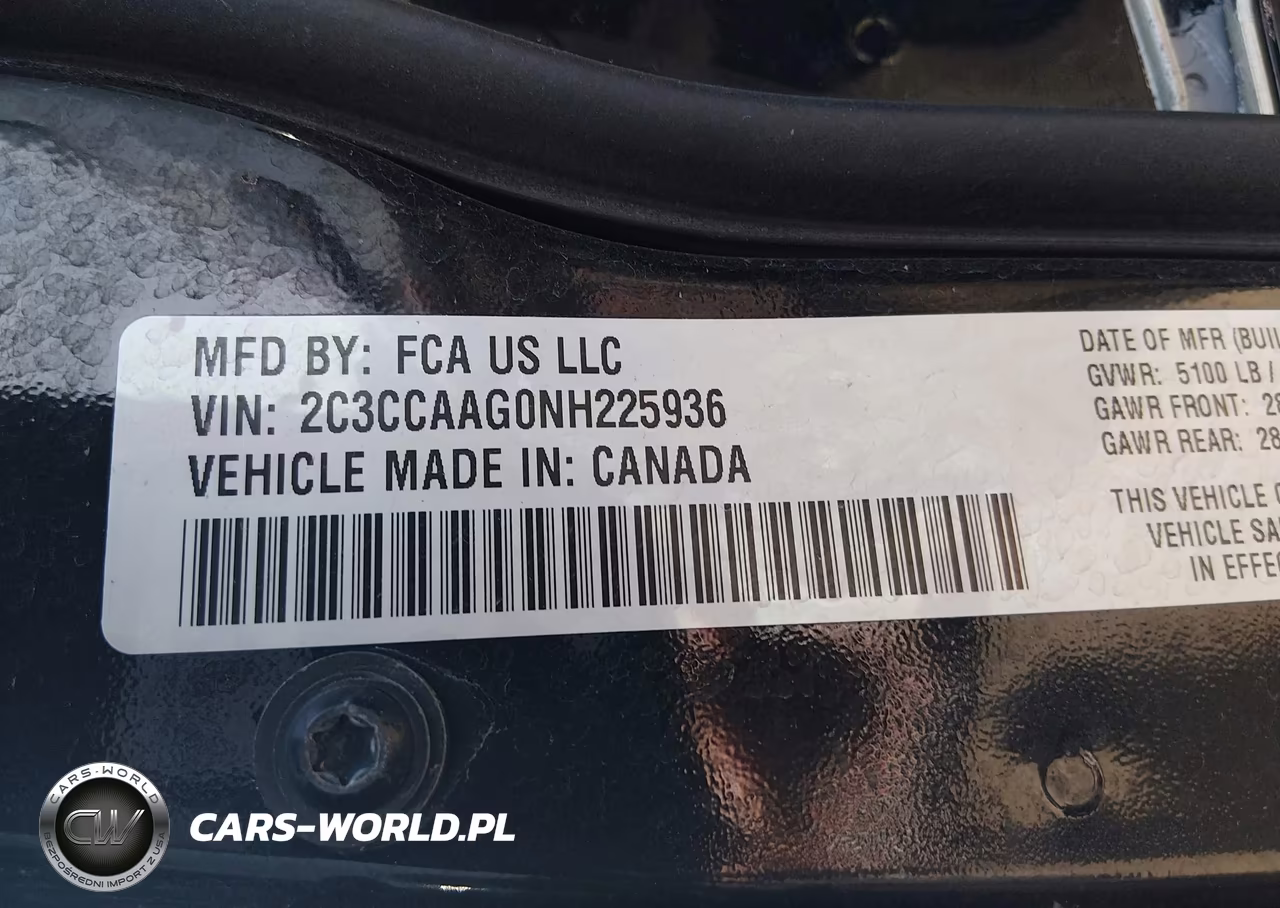 2022 Chrysler 300 Touring VIN:2C3CCAAG0NH225936 - 9