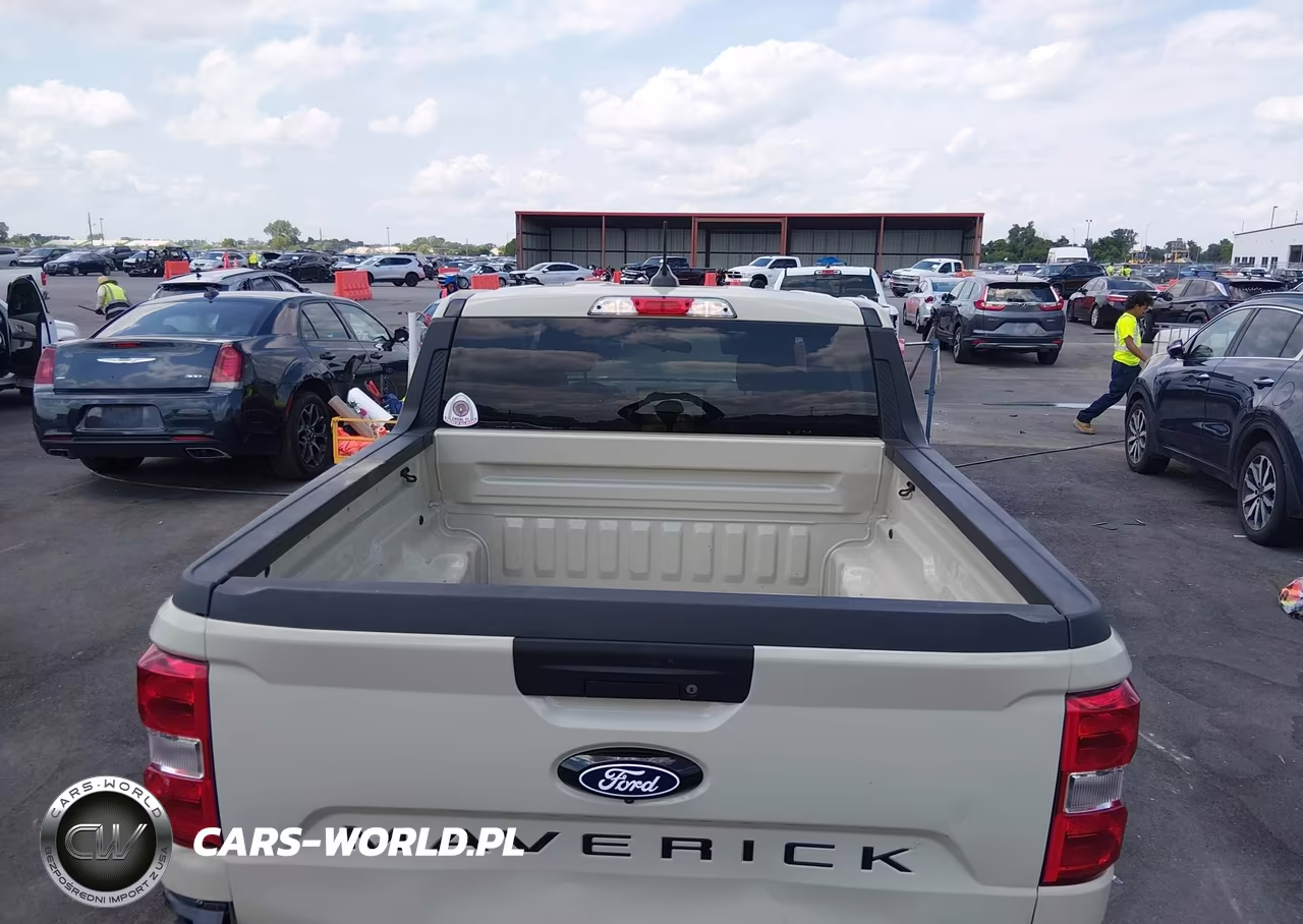2025 Ford Maverick Xlt VIN:3FTTW8JA5SRA79105 - 19