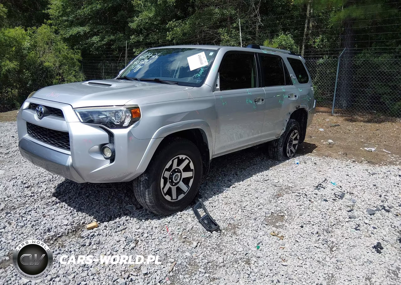 2018 Toyota 4Runner Trd Off Road Premium VIN:JTEBU5JR5J5532478 - 2