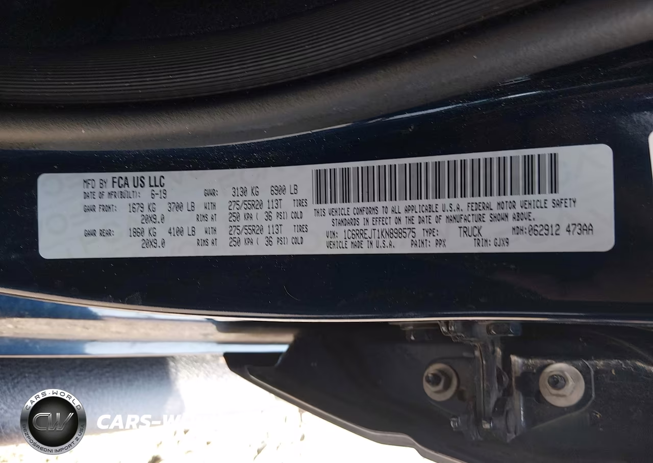 2019 Ram 1500 Laramie 4X2 5'7 Box VIN:1C6RREJT1KN898575 - 9