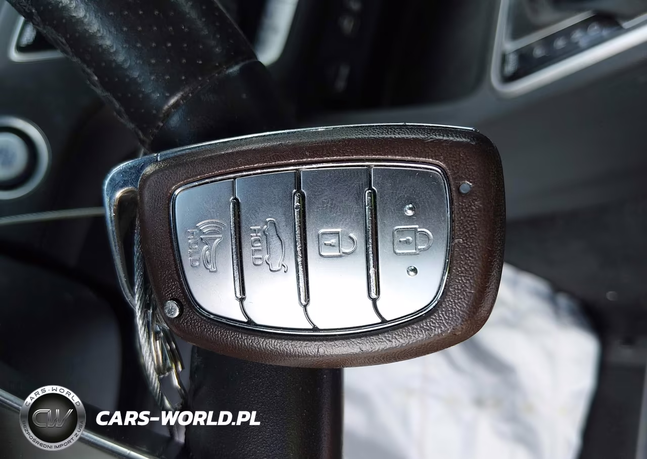 2018 Hyundai Sonata Sport VIN:5NPE34AF5JH694924 - 11