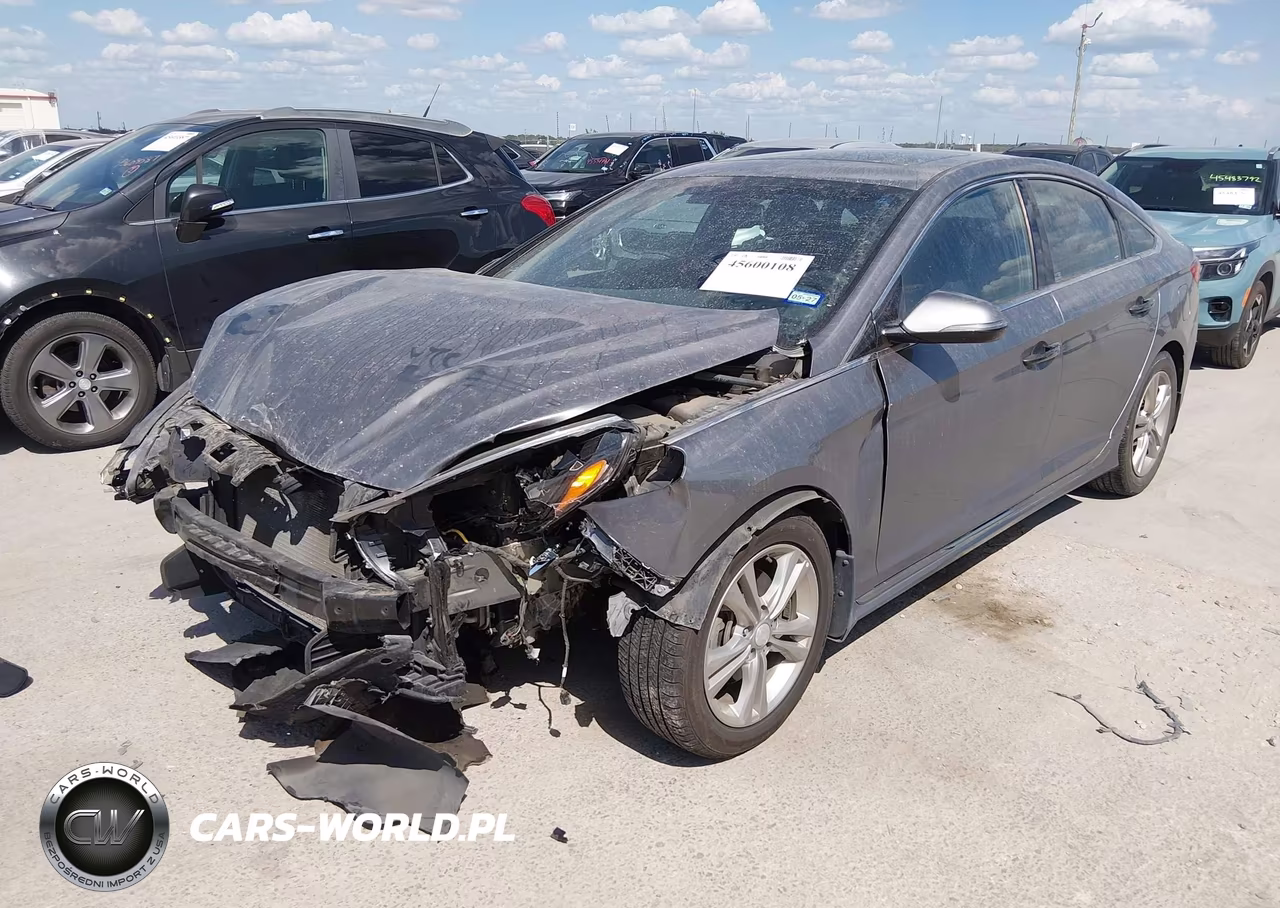 2018 Hyundai Sonata Sport VIN:5NPE34AF5JH694924 - 2