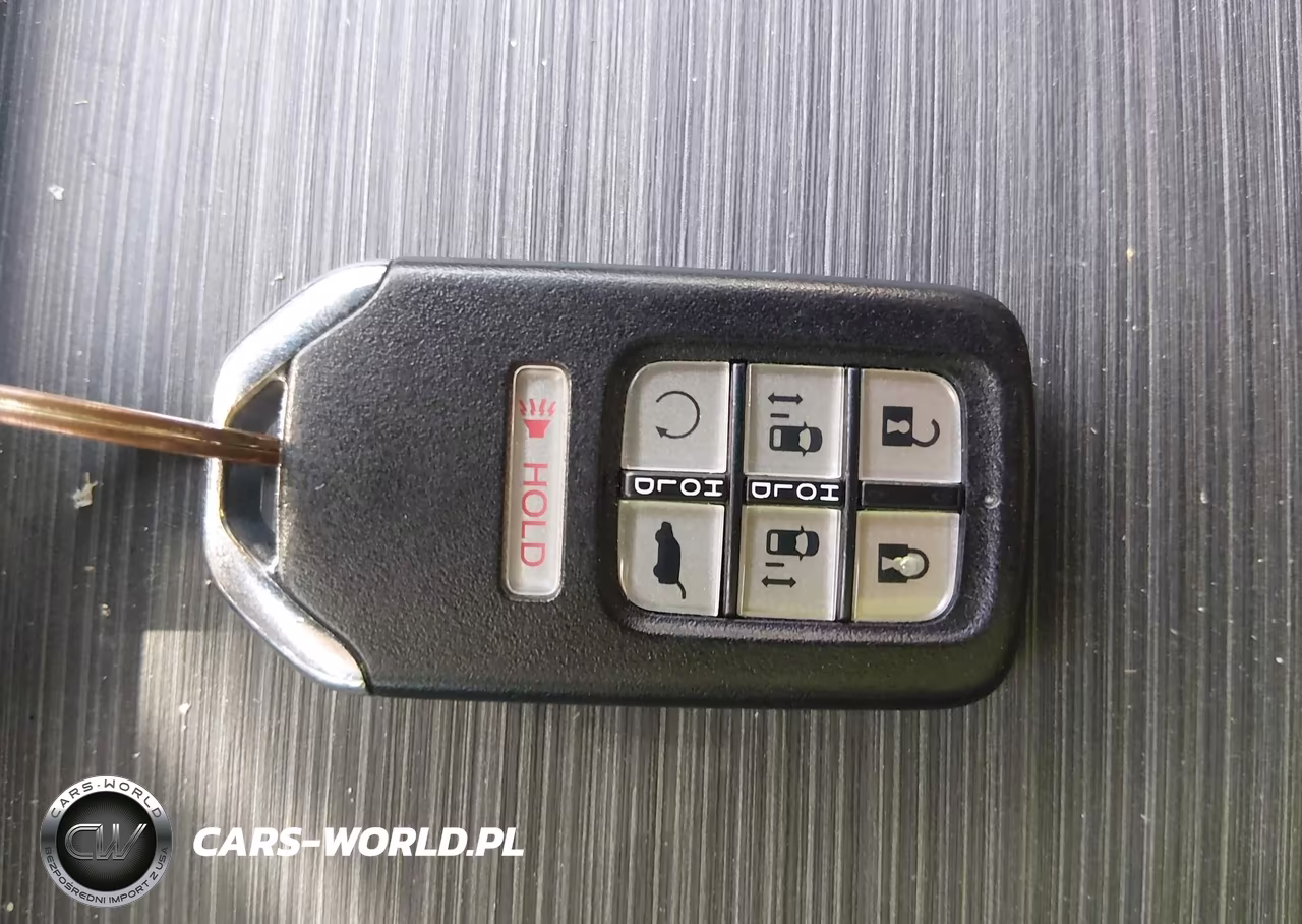2021 Honda Odyssey Touring VIN:5FNRL6H83MB020522 - 11