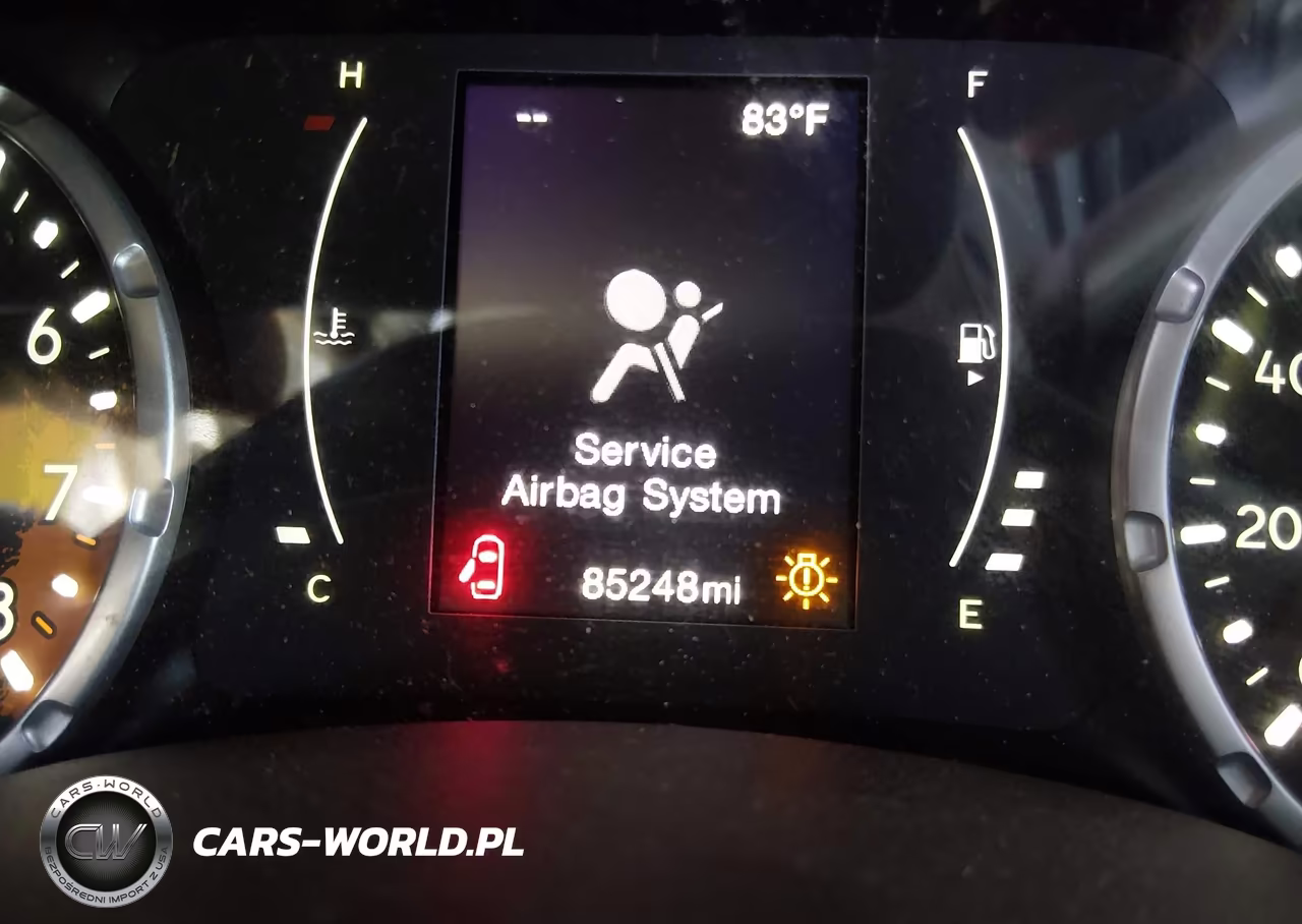 2015 Jeep Renegade Sport VIN:ZACCJAAH1FPB79060 - 15