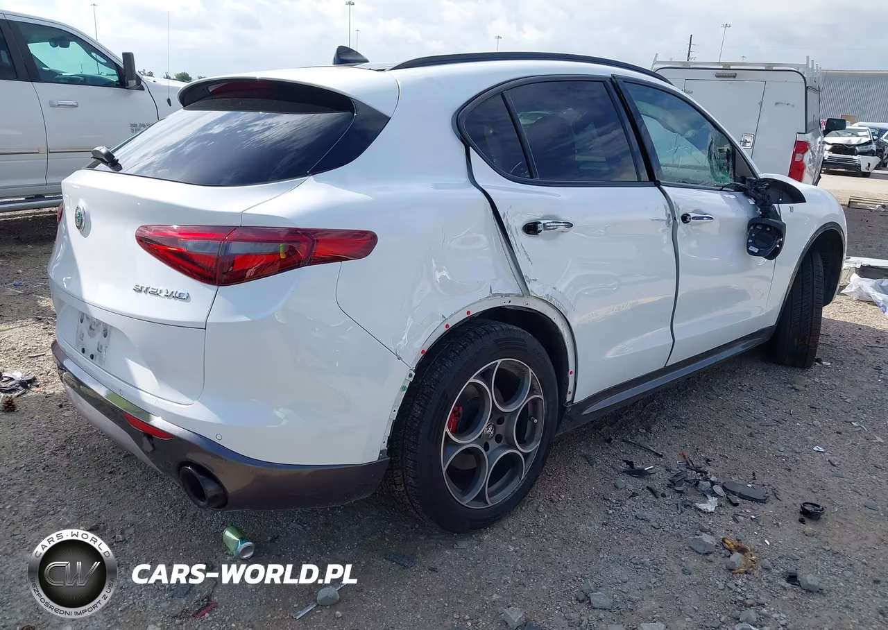 2023 Alfa Romeo Stelvio Ti Awd VIN:ZASPAKBN1P7D54683 - 4