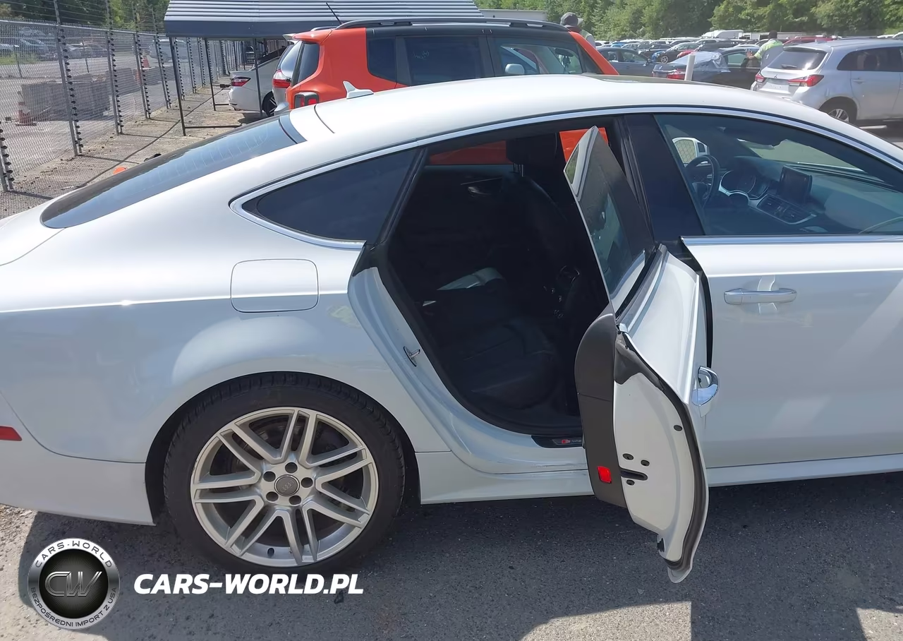 2016 Audi A7 3.0 Premium Plus VIN:WAUWGAFC2GN069411 - 8