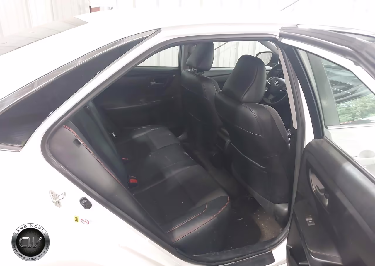 2017 Toyota Camry Se VIN:4T1BF1FK4HU790960 - 8