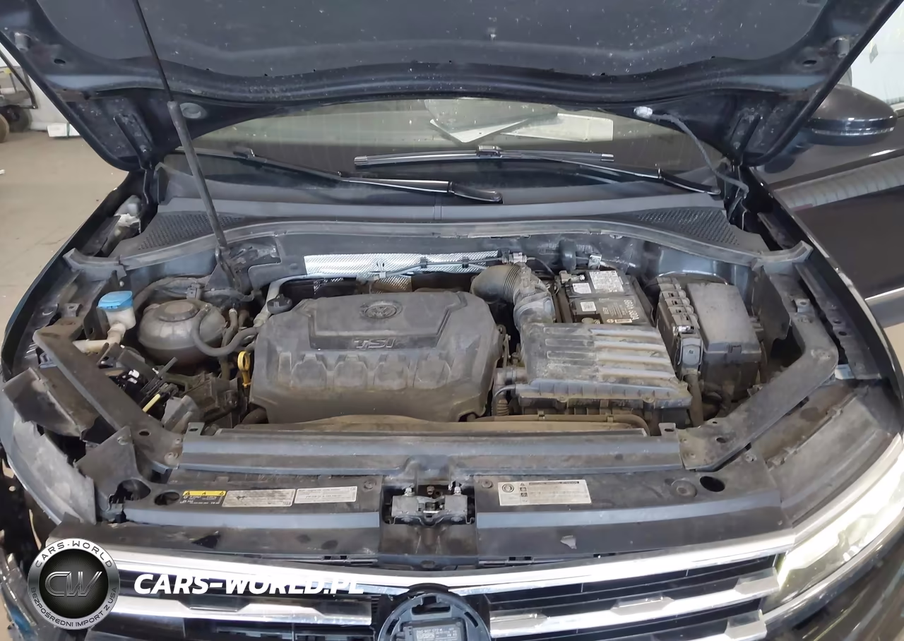 2018 Volkswagen Tiguan 2.0T Sel Premium VIN:3VV4B7AX3JM130578 - 10