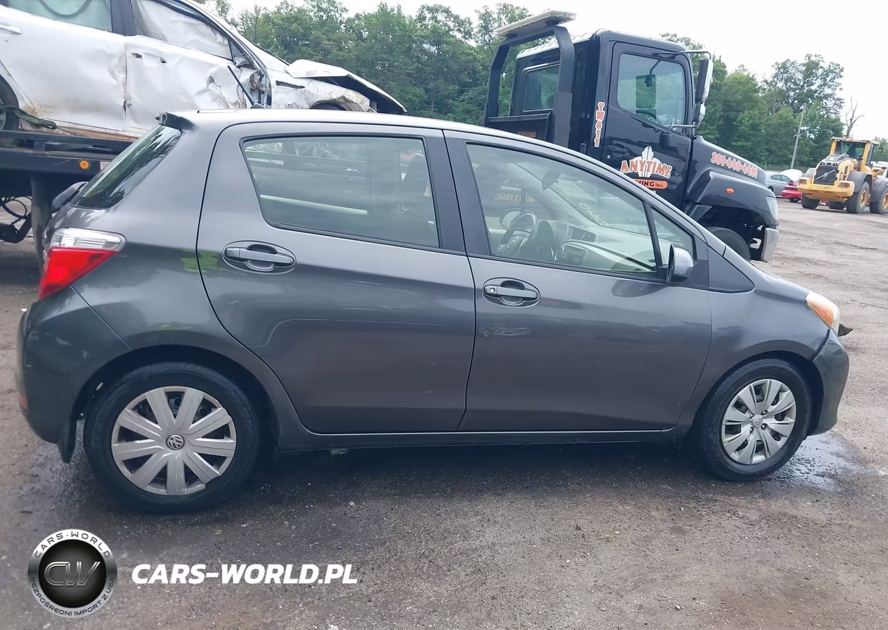 2012 Toyota Yaris Le VIN:JTDKTUD37CD538414 - 13