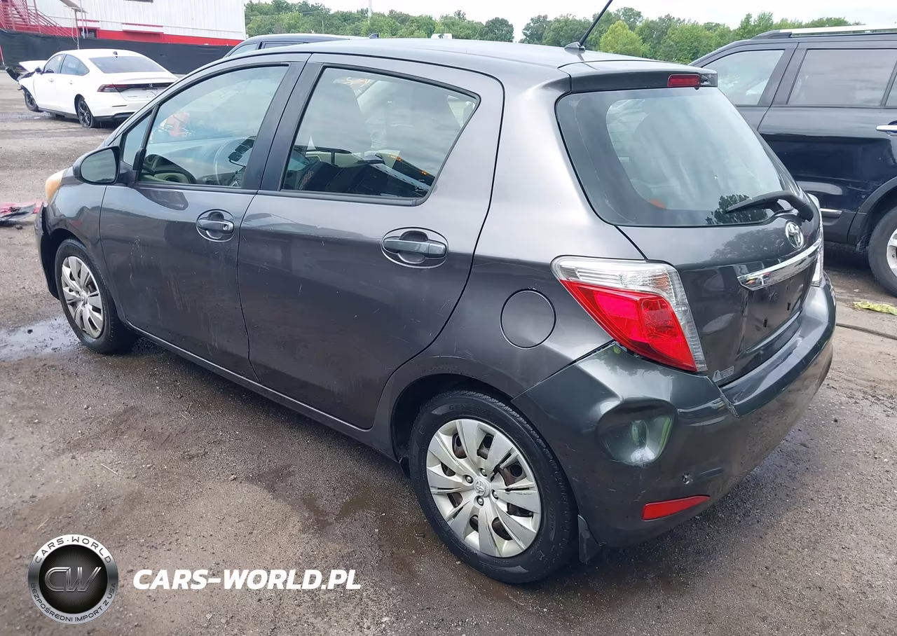 2012 Toyota Yaris Le VIN:JTDKTUD37CD538414 - 3