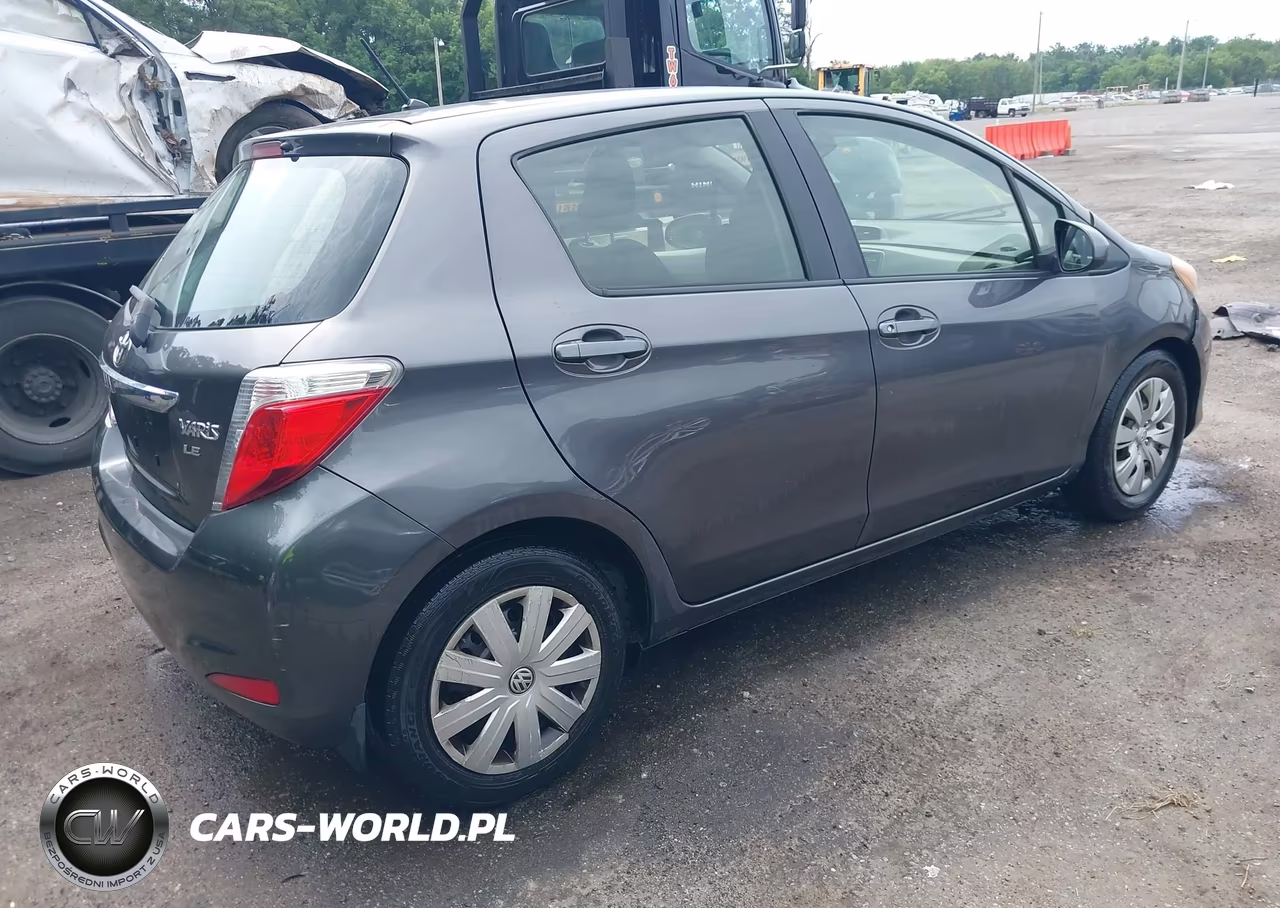 2012 Toyota Yaris Le VIN:JTDKTUD37CD538414 - 4